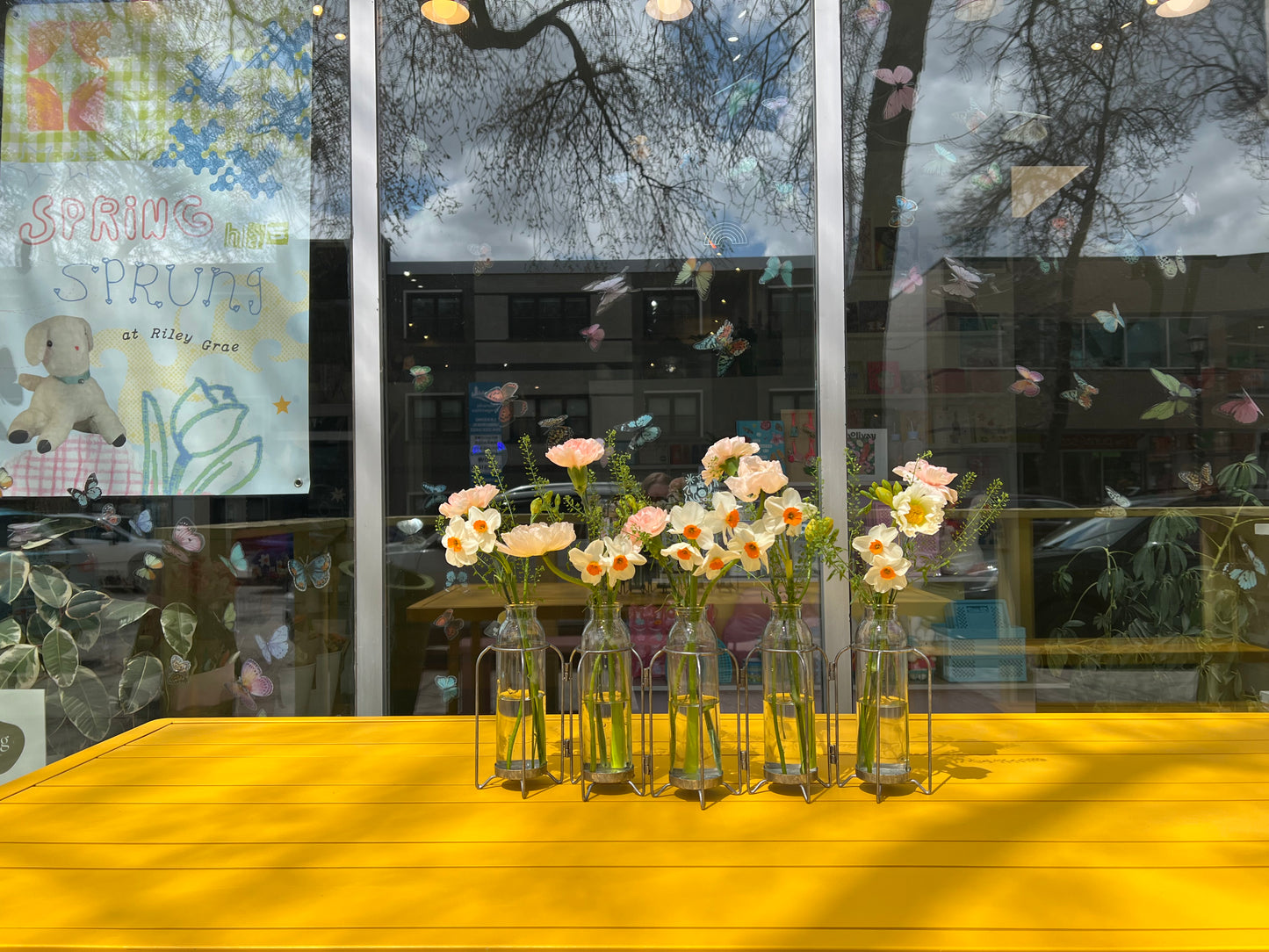 The Seasonal Bud Flight